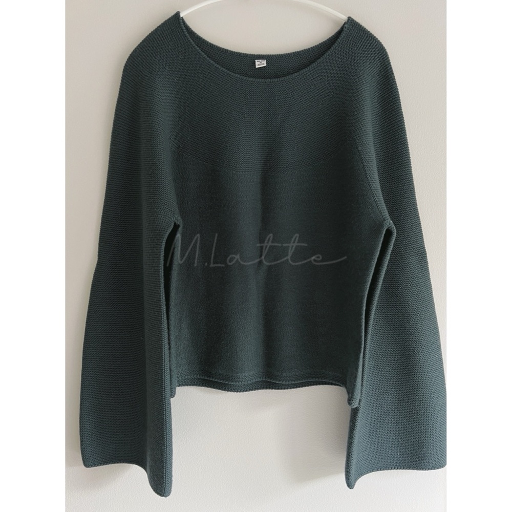 UNIQLO｜Uniqlo U Wide Long Sleeve 3D Knit Merino Wool Sweater in Green Sz M